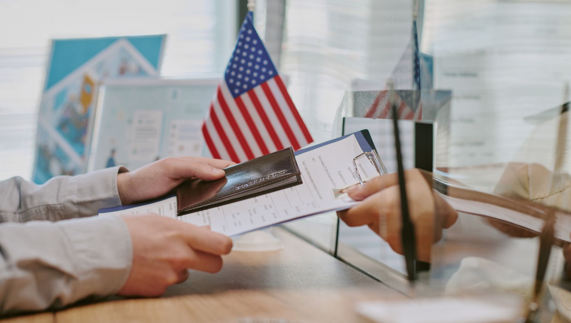 Tín hiệu cảnh báo dành cho du học sinh toàn cầu trước thông tin Mỹ thu hồi visa du học