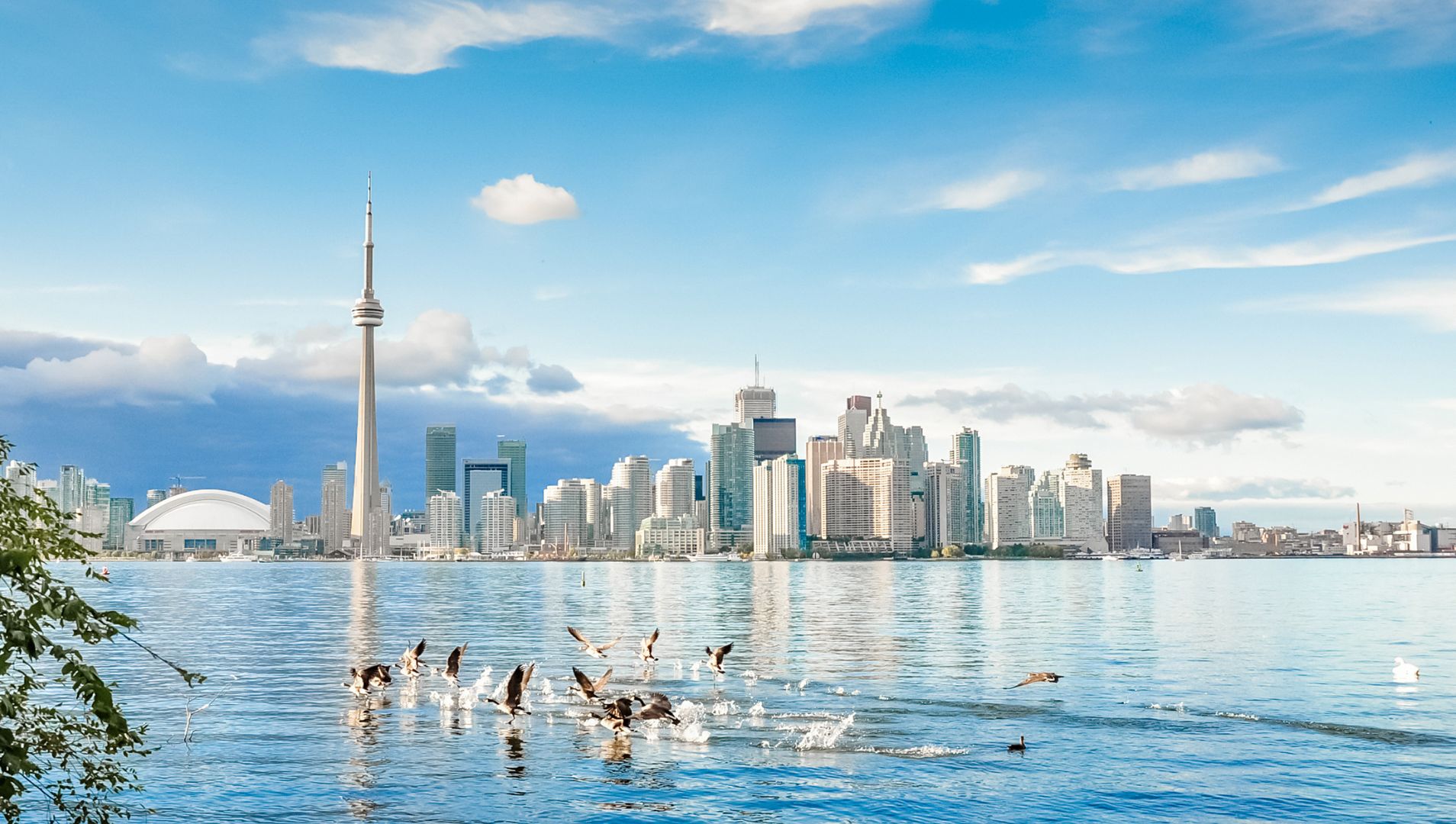 dự luật Bill C-3 canada chính thức có hiệu lực